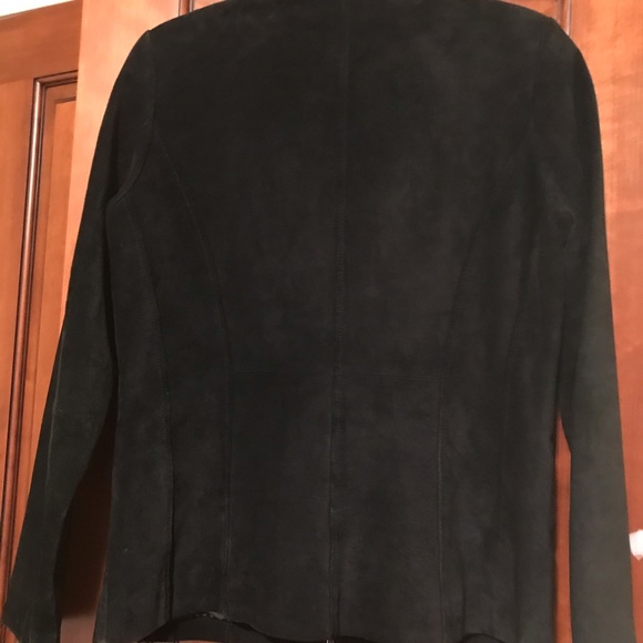 Bernardo washable suede jacket. - Picture 2 of 3